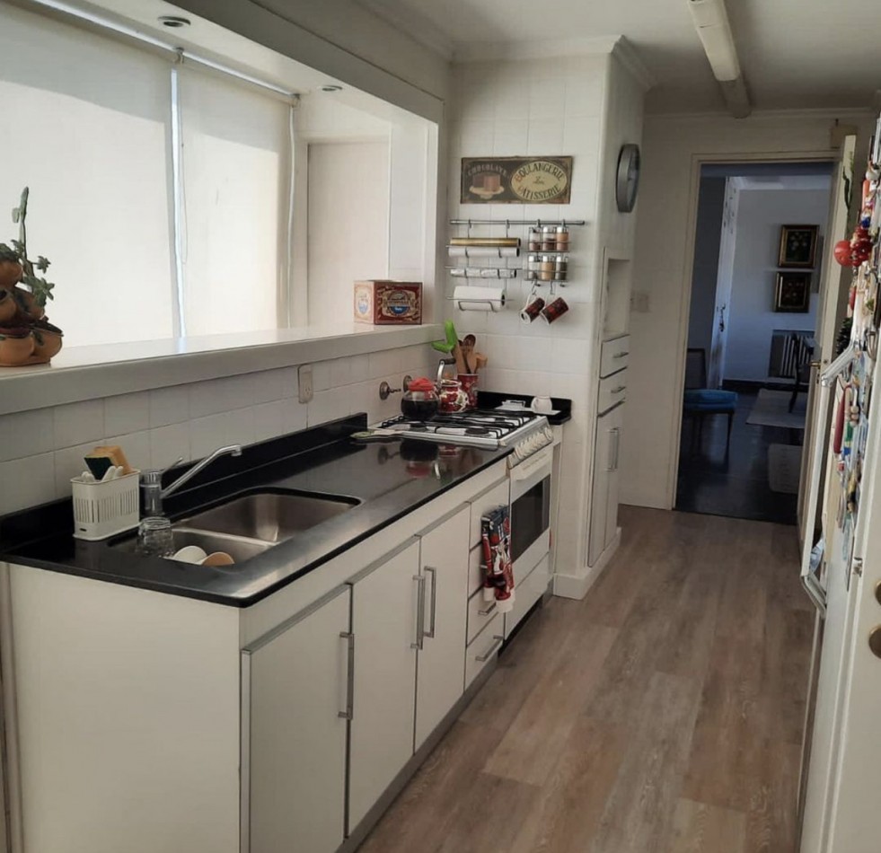 Venta excelente depto centrico 3 dormitorios