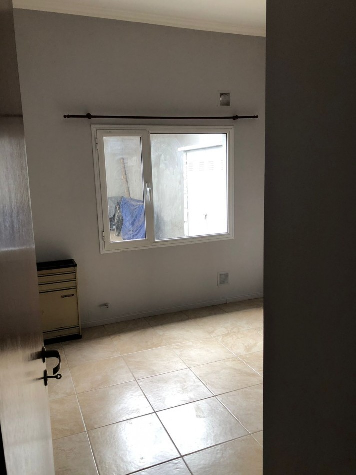 Venta depto 2 dormitorios + 4 cocheras