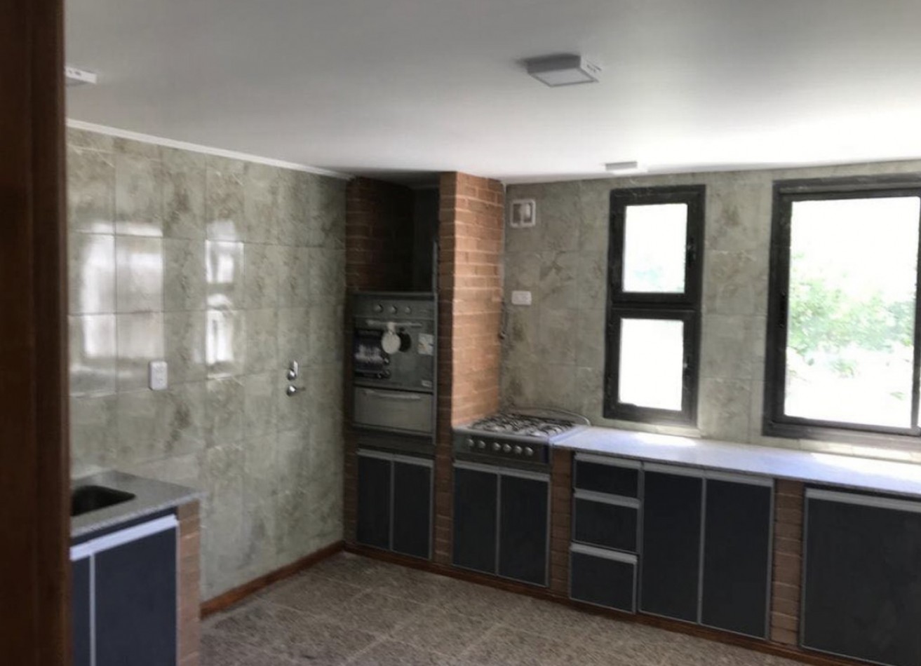Venta casa centrica 3 dormitorios