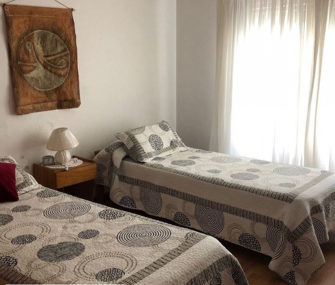 Venta casa de cuatro dormitorios