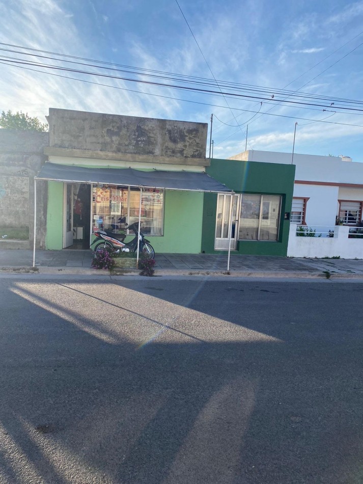 Venta locales + terreno en Loma Negra