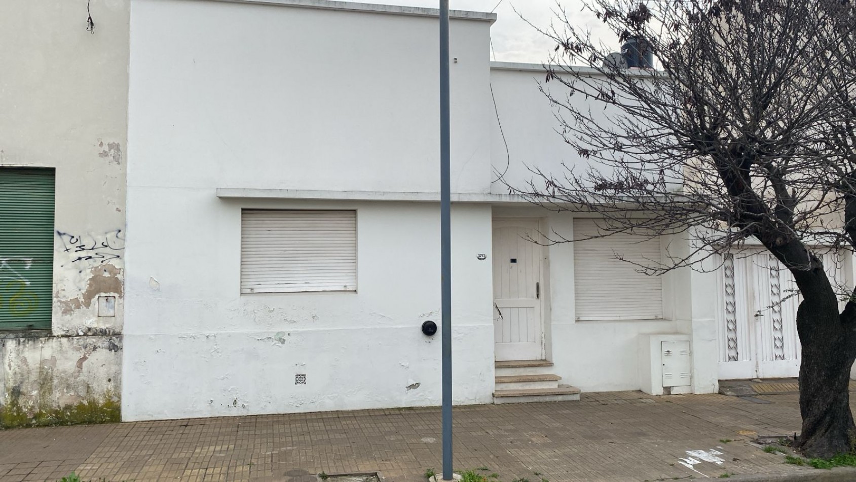 Casa + Local Mariano Moreno