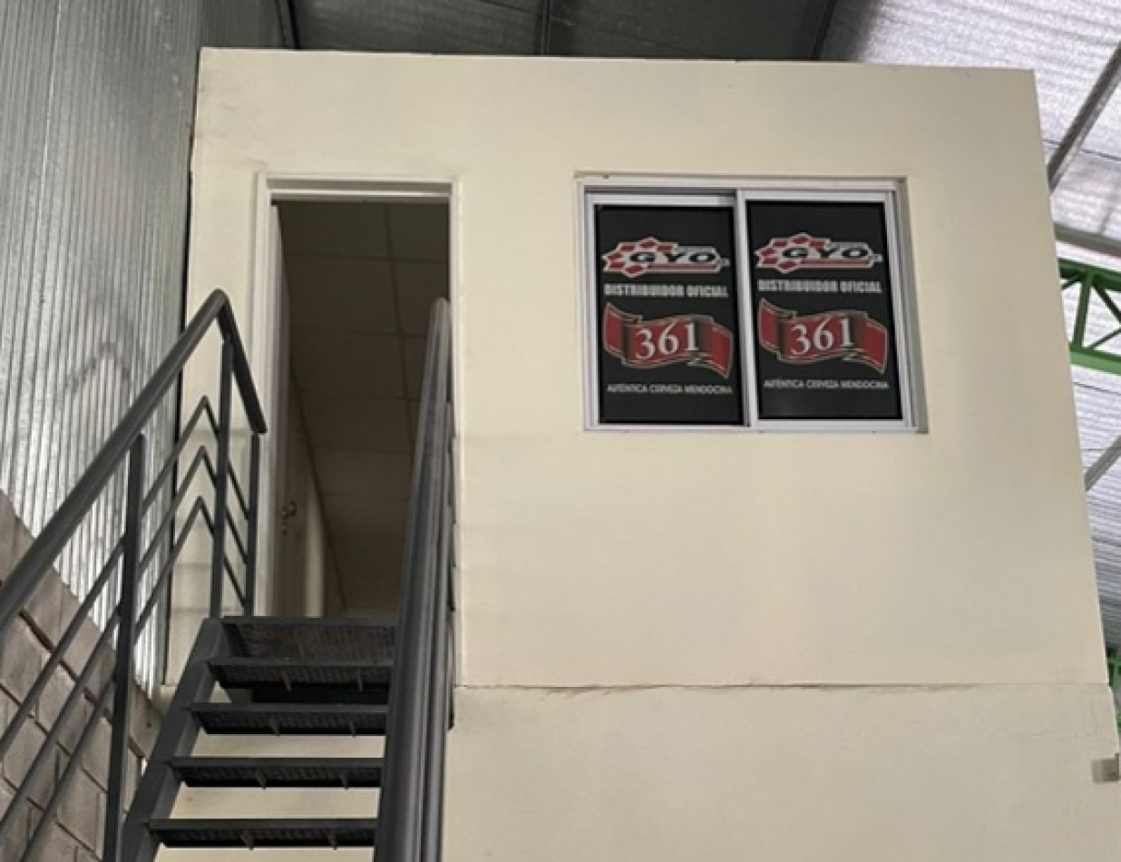 Alquiler galpon en Area 226