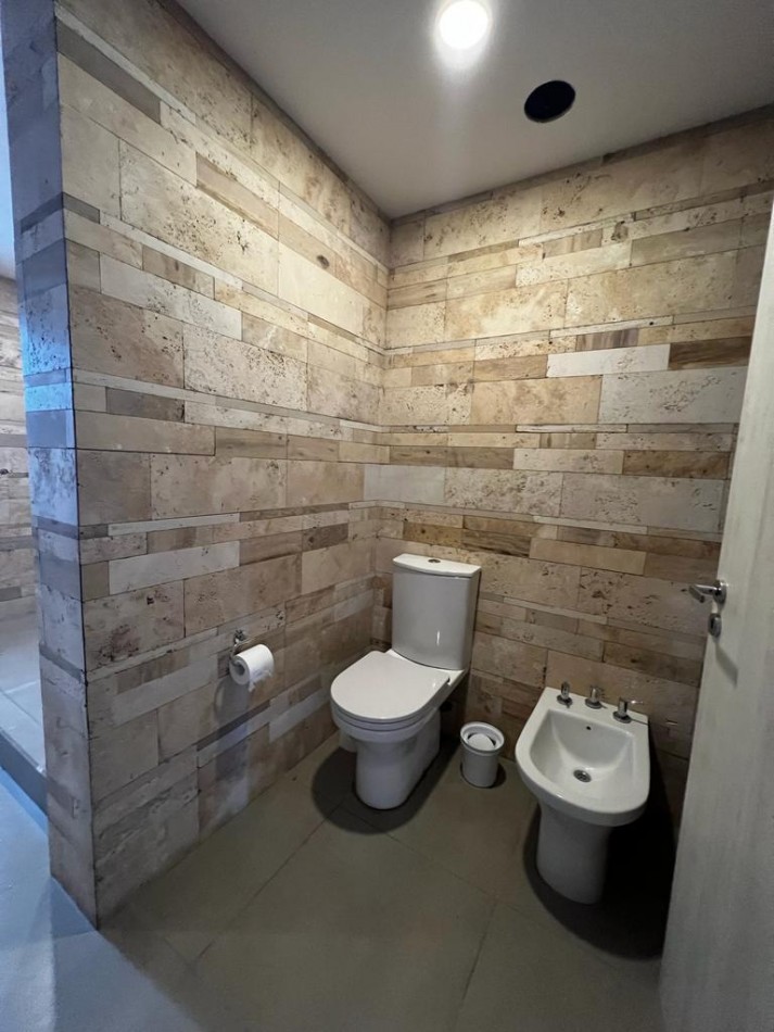 Venta casa quinta sobre 3 hectareas