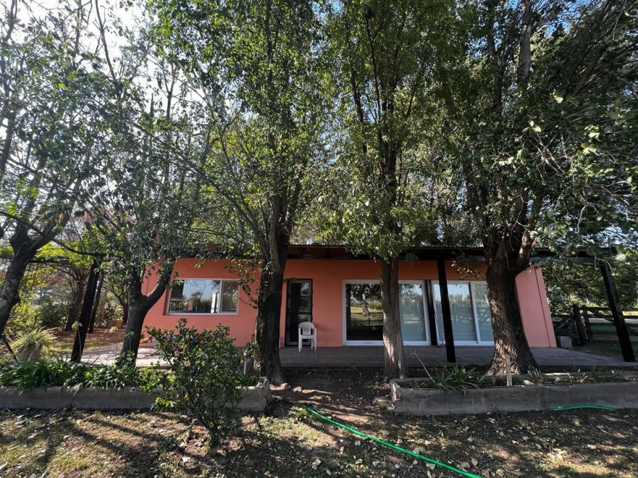 Venta casa quinta sobre 3 hectareas
