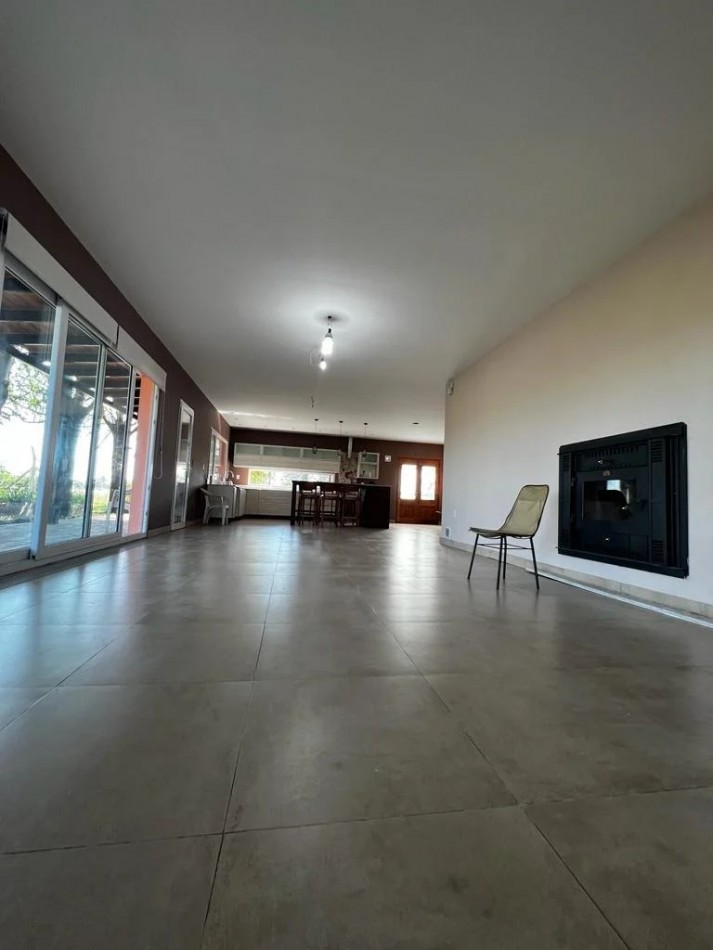Venta casa quinta sobre 3 hectareas