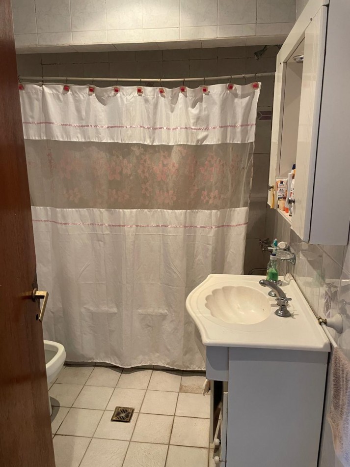 Venta casa tres dormitorios
