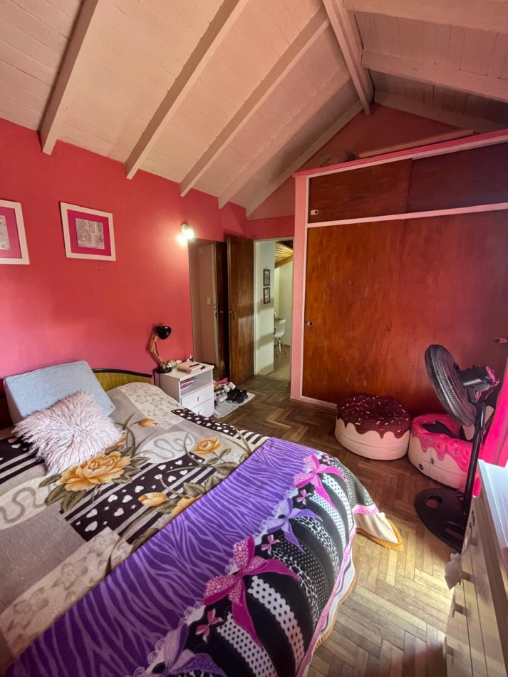 Venta casa tres dormitorios