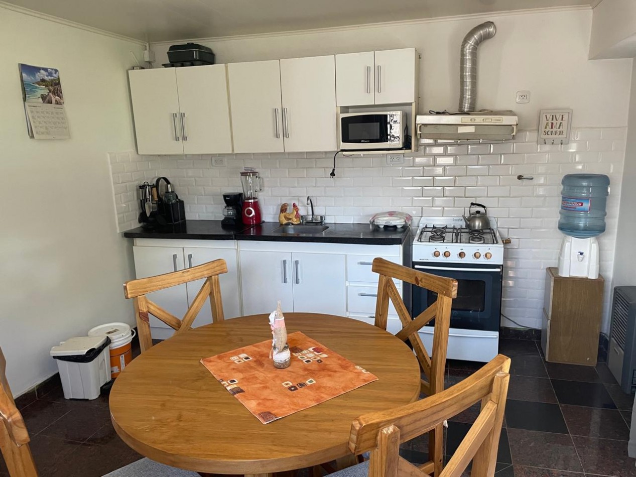 Venta casa tres dormitorios