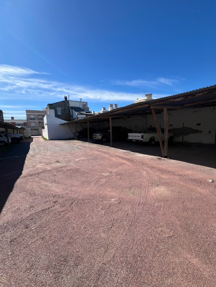 Lote centrico + cocheras