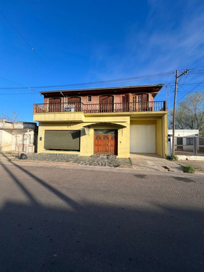 Venta casa + local + deposito